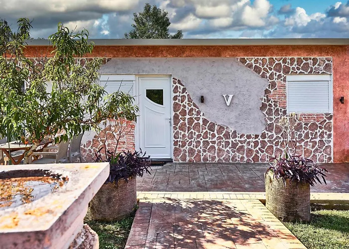 Anna Apartamento Marathias